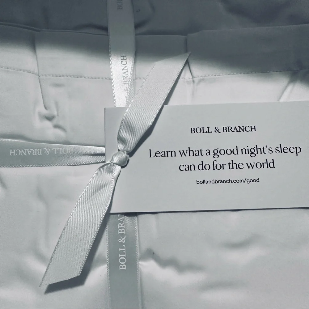 Boll & Branch | Sheet Set | Signature Hemmed Sheet Set in Twin Size